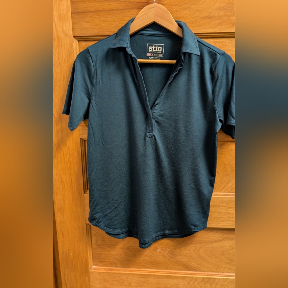 Women's Alpin Lightweight Merino Polo, Like New